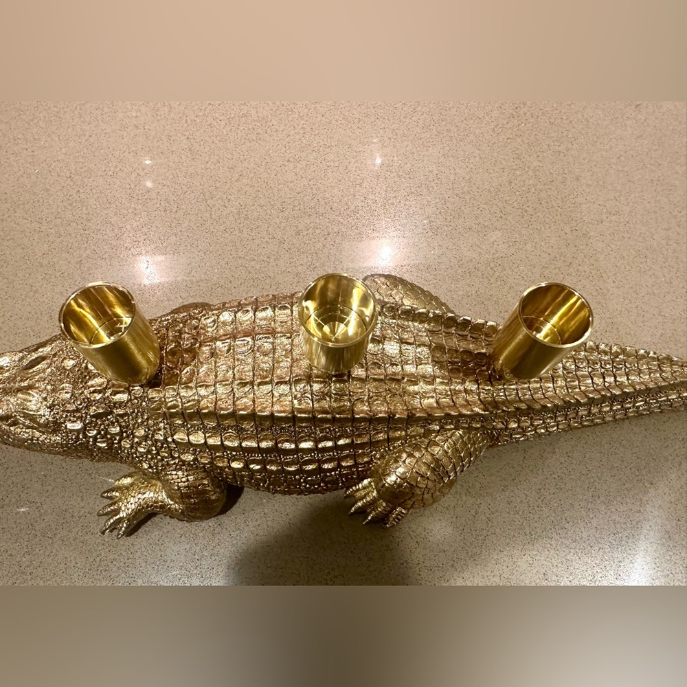 Gold Gator!  Eclectic Resin Solid Candle Holder - Gold Finish - Picture 6 of 7